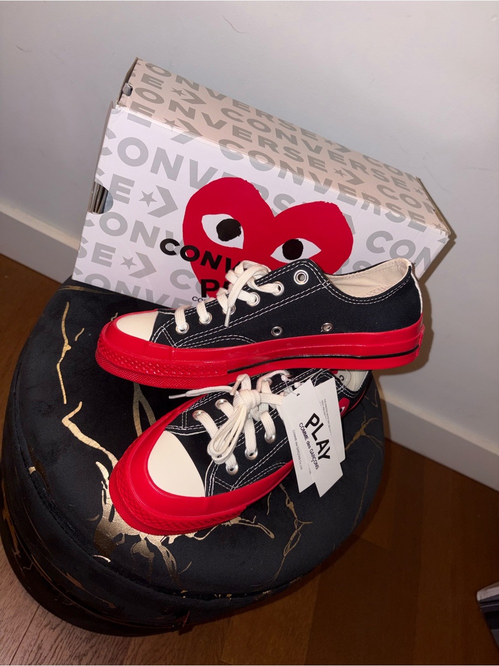 Converse PLAY Black and Red Low-Top Kids Sneakers with Heart Logo